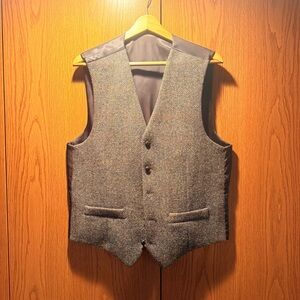 NWOT - Harris Tweed Waistcoat (S)